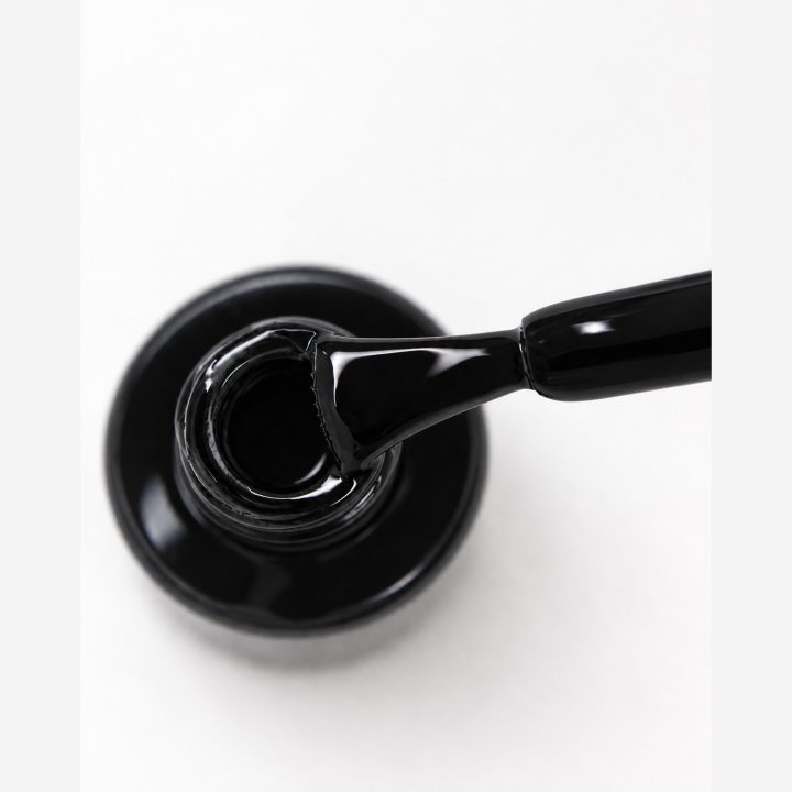 Pure Black : macro
