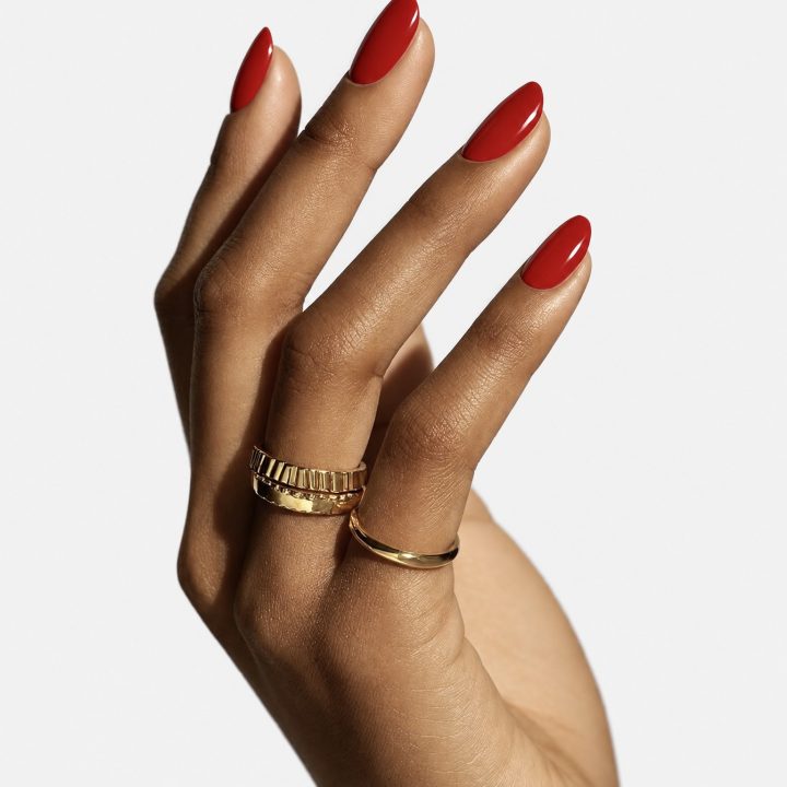 Diana : sur les ongles