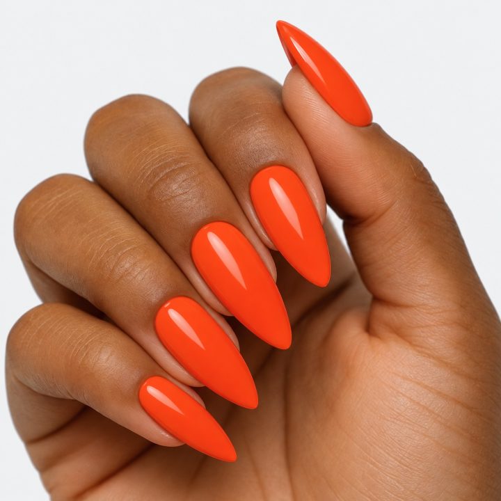 Neon Orange : sur les ongles