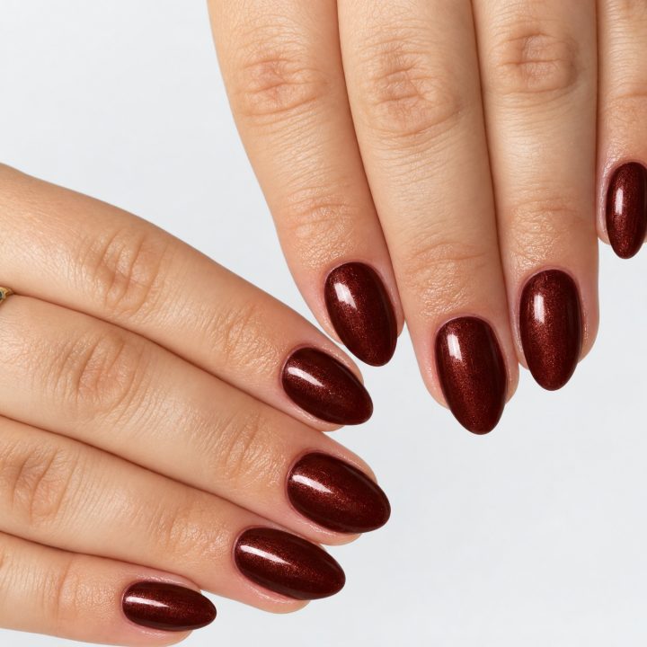 Sung Red : sur les ongles