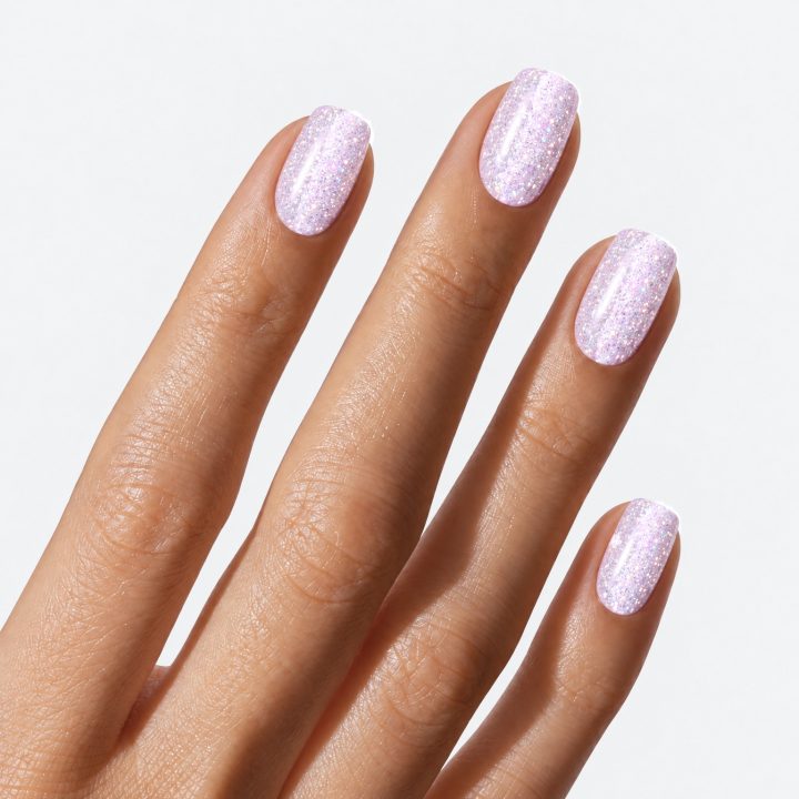 Sparkling Flower : sur les ongles