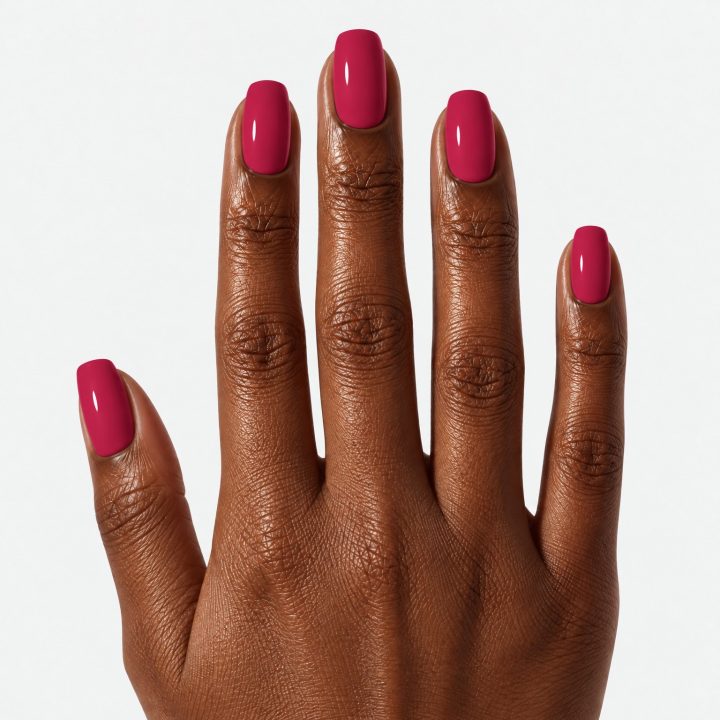 Seductive Red : sur les ongles