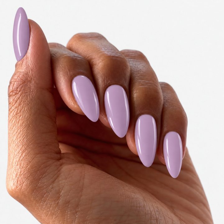 Flirty Blink : sur les ongles