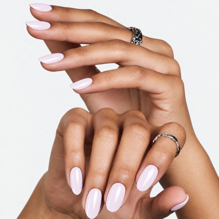 French Pink Light : sur les ongles
