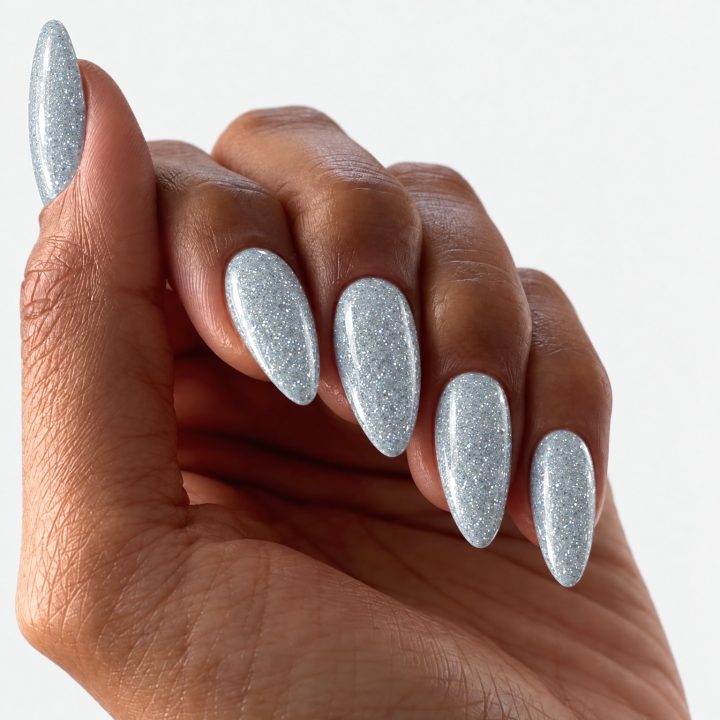Wedding Emcee : sur les ongles