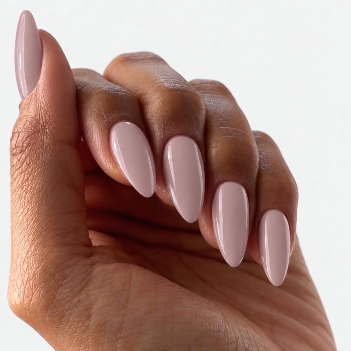 Meet Me Halfway : sur les ongles