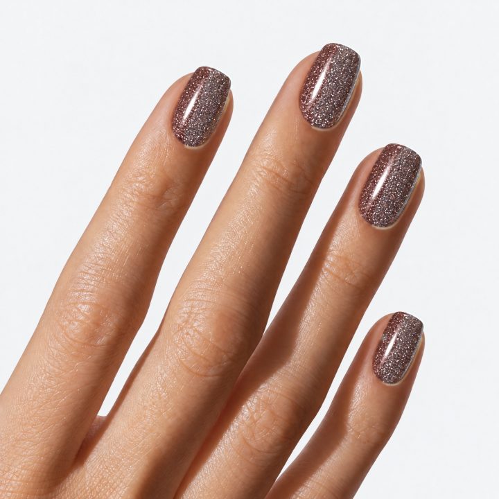Catch A Glimpse : sur les ongles