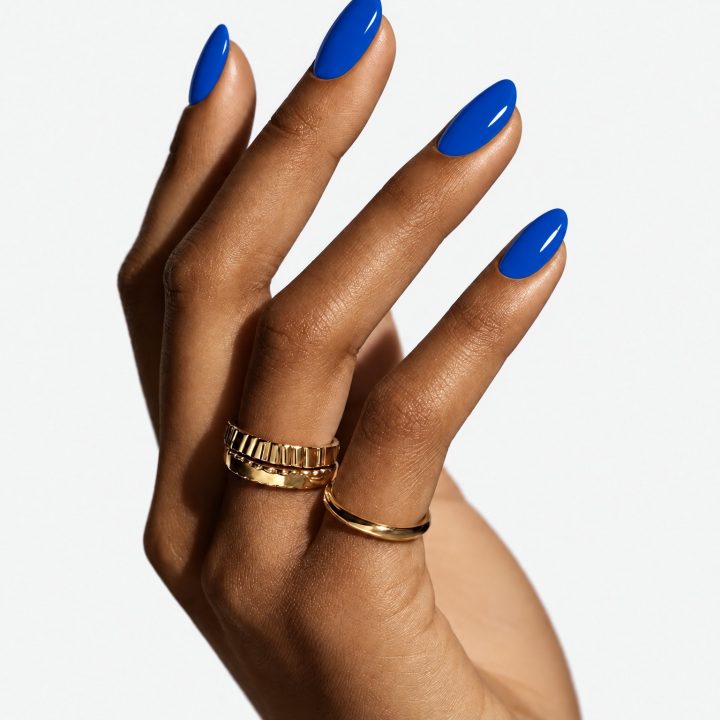 Night Queen : sur les ongles