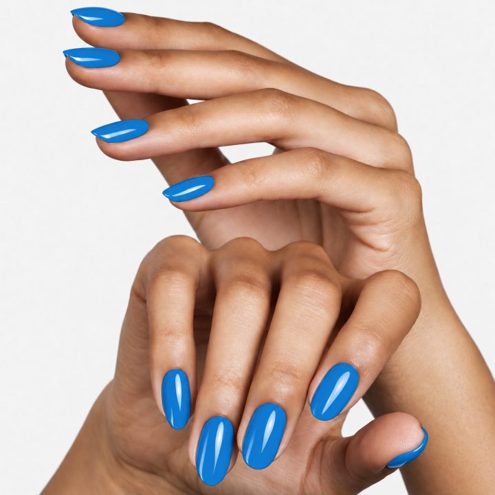 Waves Lover Glass : sur les ongles