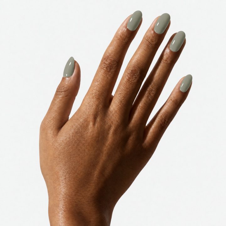 Savanna Grass : sur les ongles
