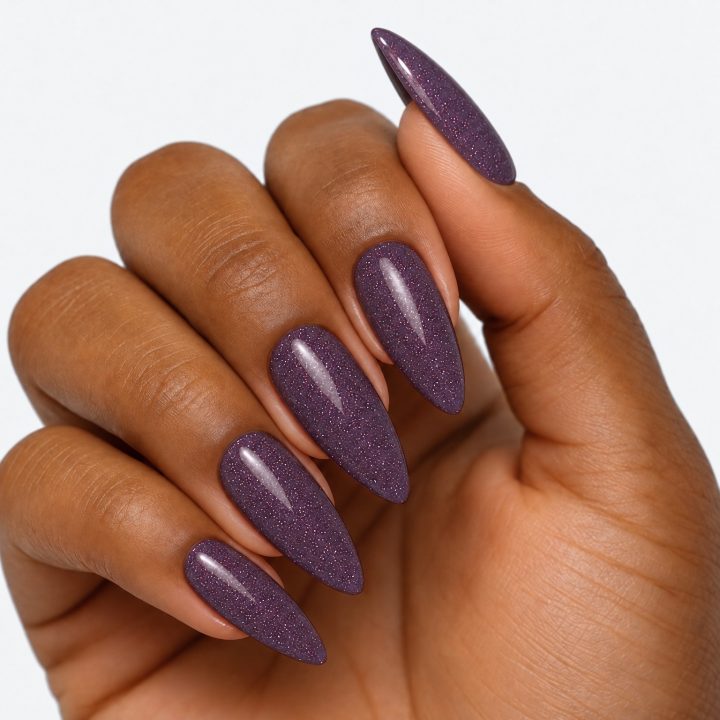Glow Temptation : sur les ongles