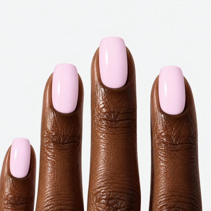 French Pink Medium : sur les ongles